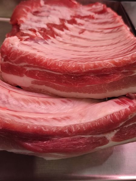 Ребро свиное мясное охлажденное 97 фото