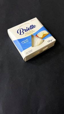 Сир м’який Briette Creamy & Blue Брієт (125г) 236 фото