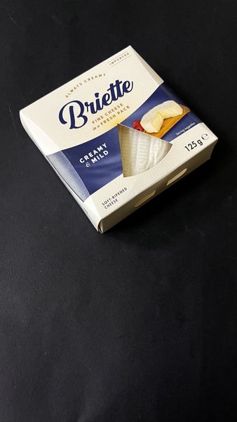 Сир мягкий Briette Creamy & Mild Бриет (125г) 240 фото