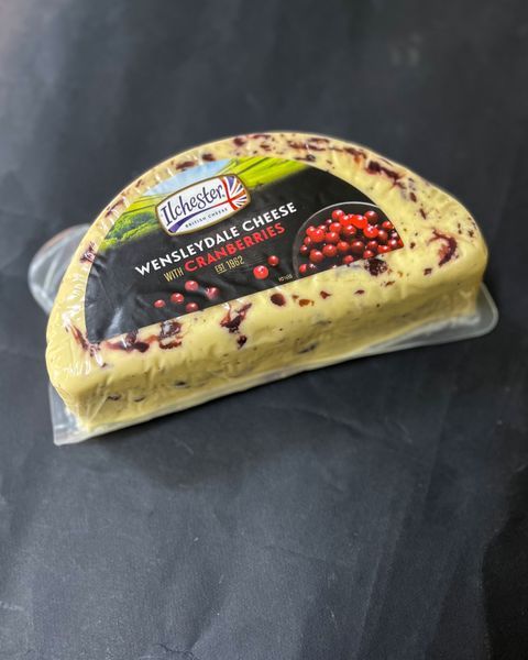 Сыр Wensleydale с клюквой, 100г 588 фото